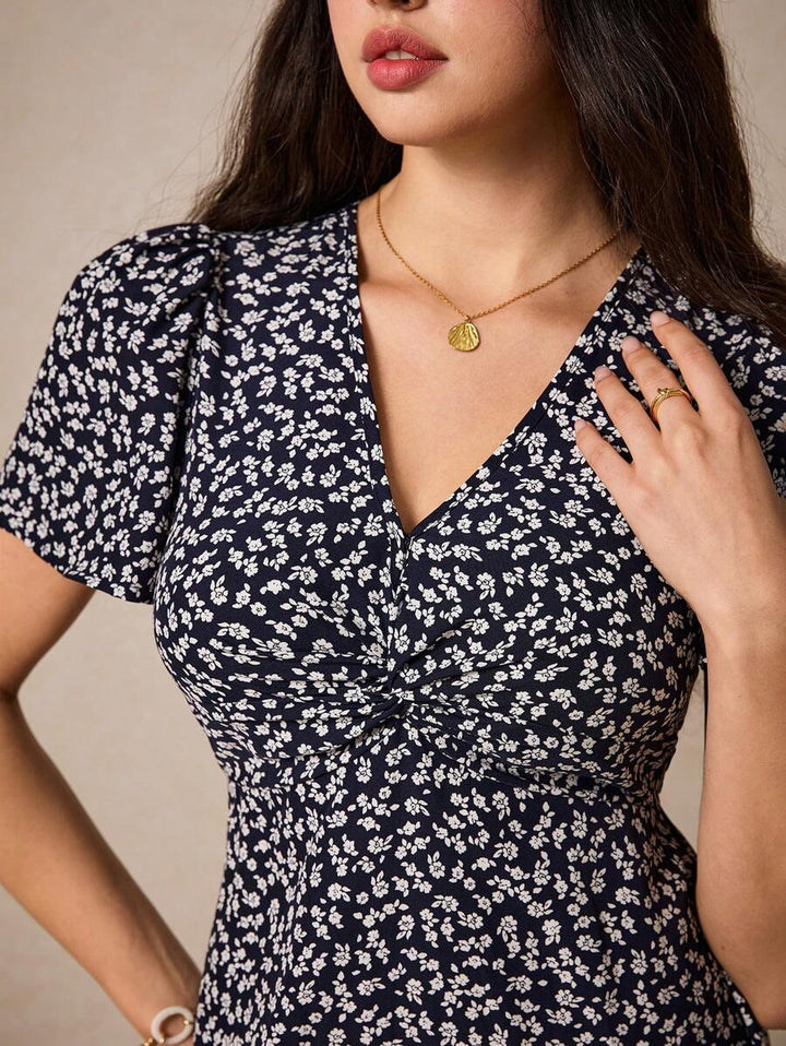 Poselle I V-Neck Ditsy Floral Print Short Sleeve Dress